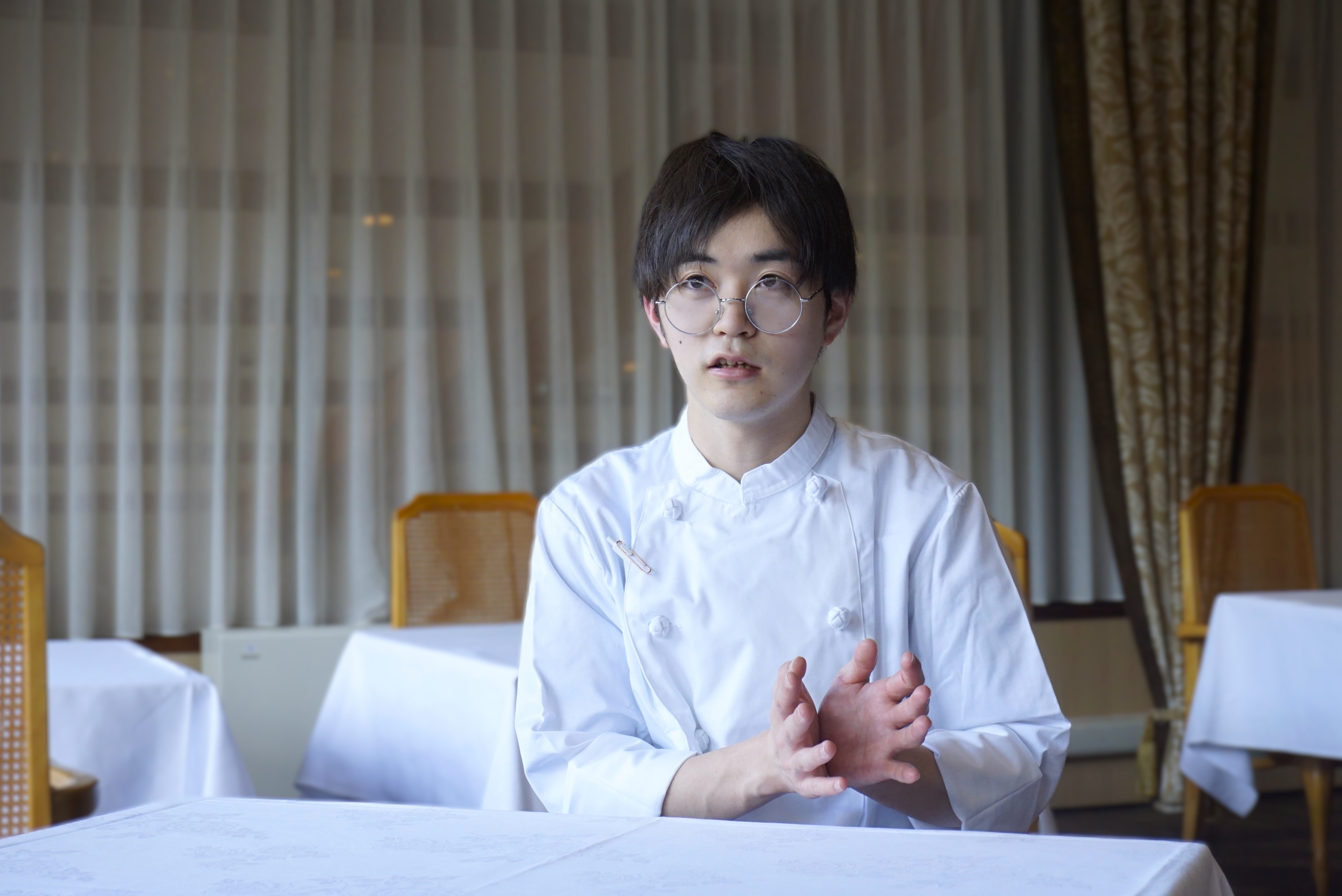調理部門、入社2年目の野村さん